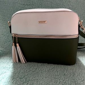 Crossbody bag